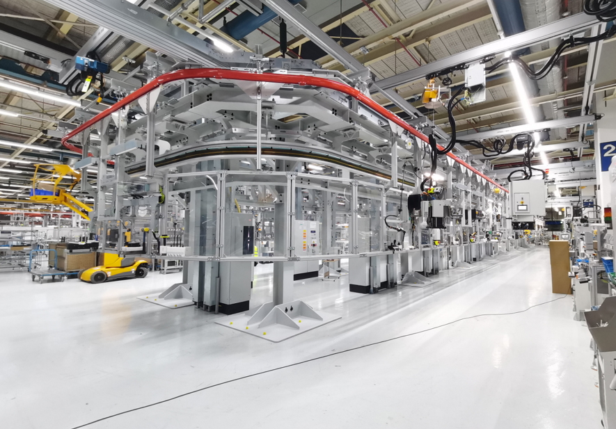 采埃孚德國變速箱裝配線